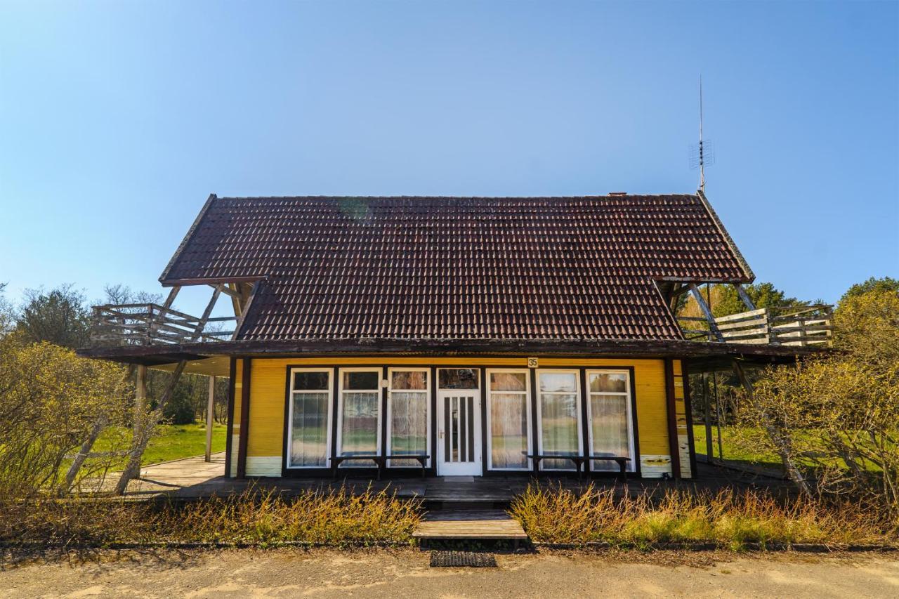 Nostalgija Pervalkoje Hostel Neringa Exterior photo